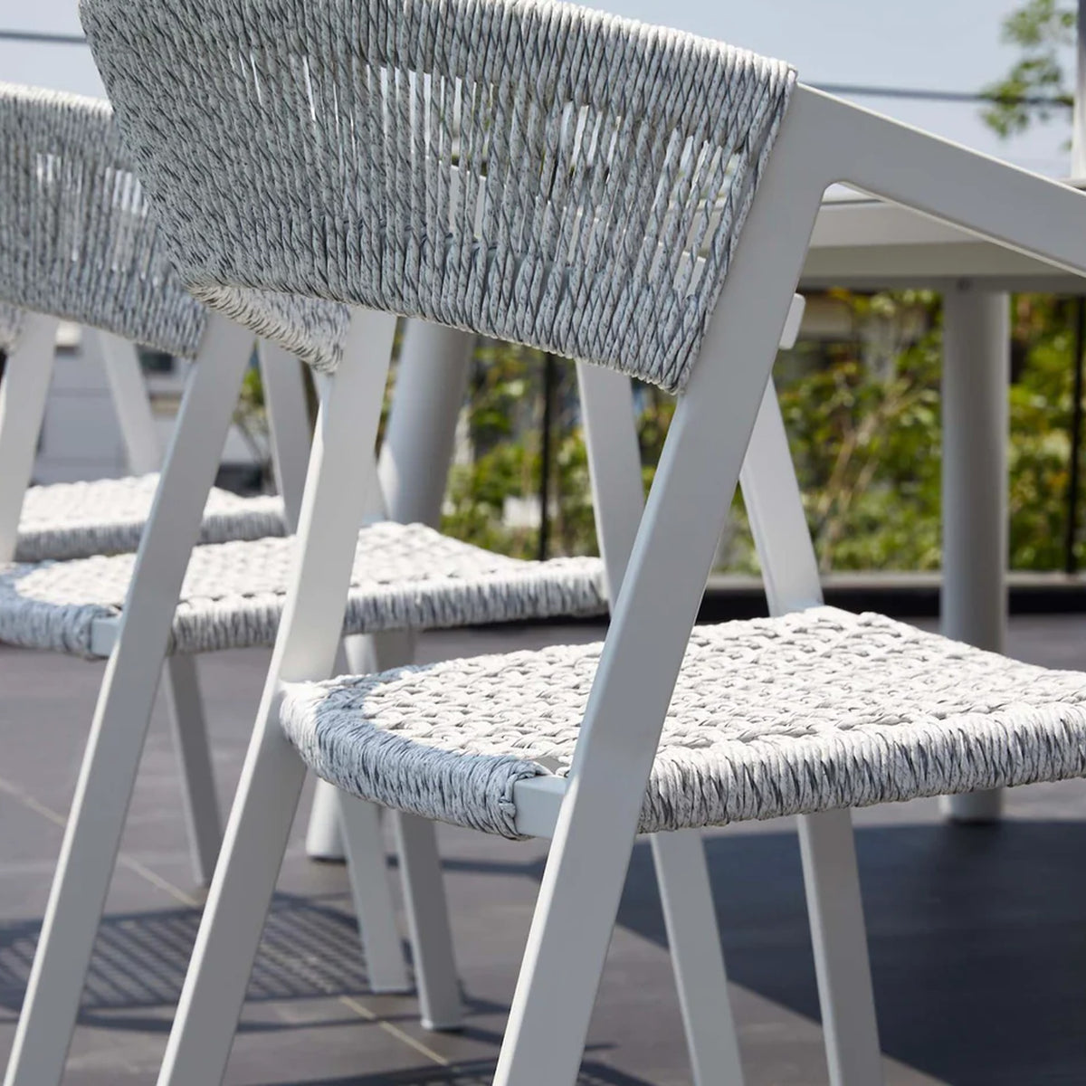 Aluminium & Rope Outdoor Dining Armchair – White