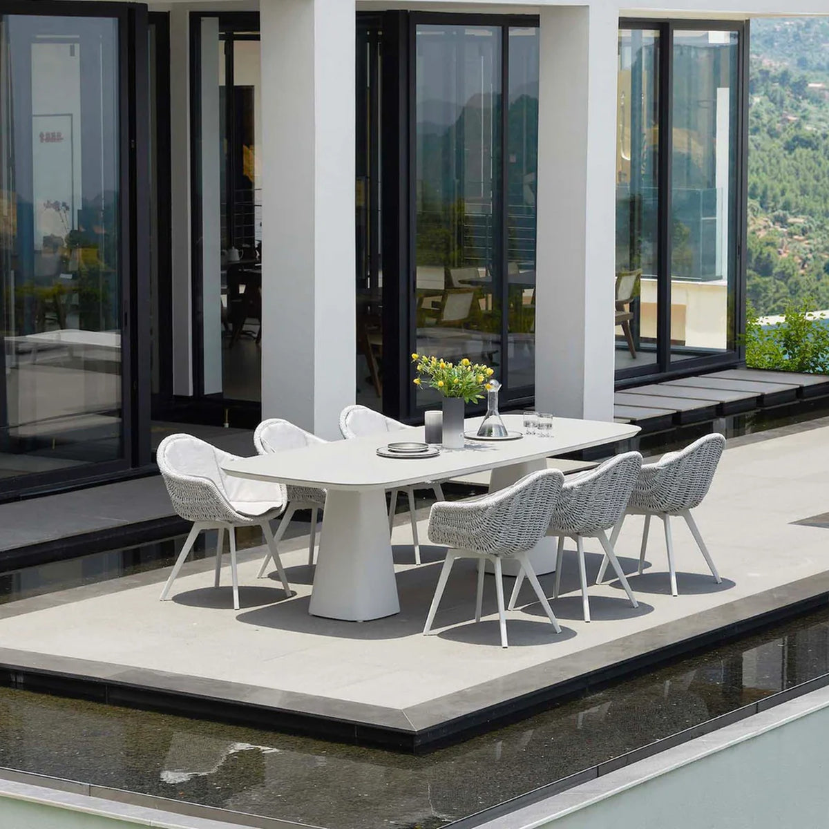 6-Seater Ceramic & Rope Outdoor Dining Set – Beige