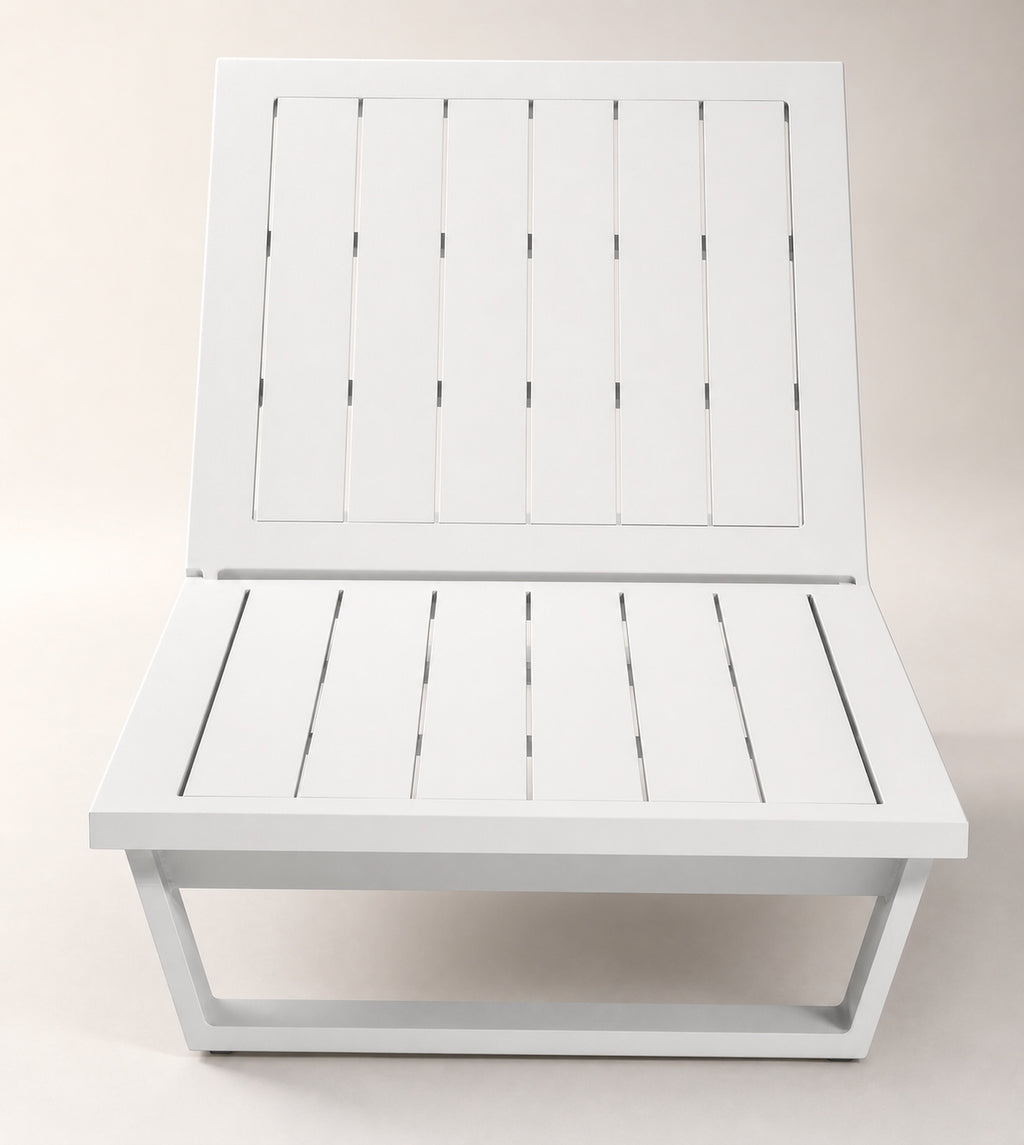 Aluminium Outdoor Sun Lounger with Cushion – White