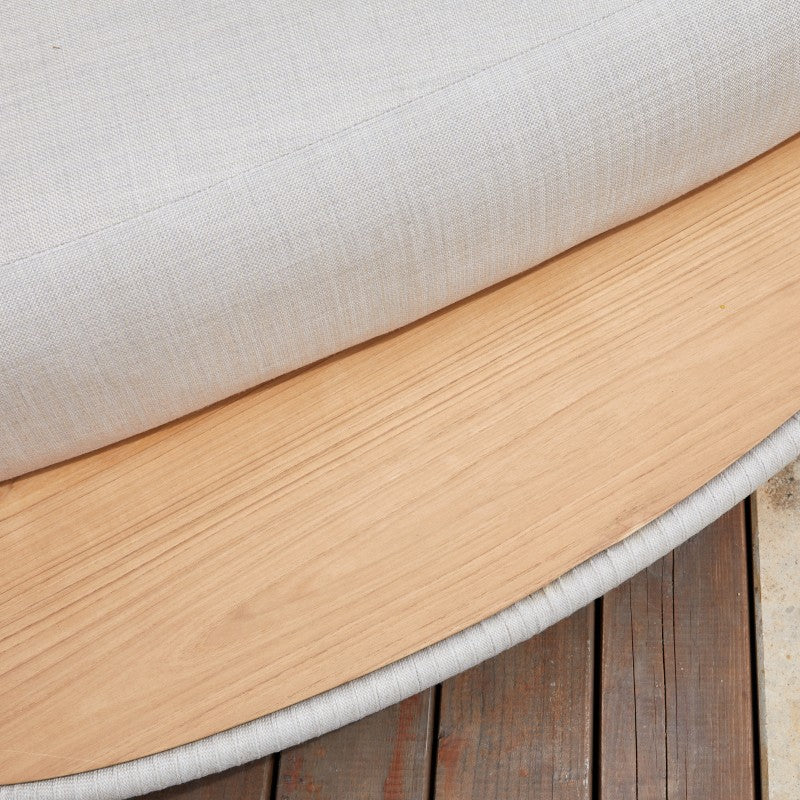 Rear detail of the ALMA round outdoor daybed with woven rope back