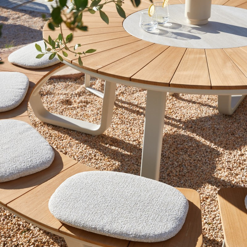 Close-up of a soft cushion on the ALMA outdoor dining set bench